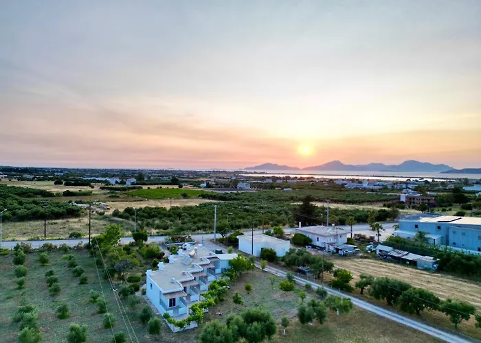El Greco In Tigaki, Near The Sea - No 2 아파트