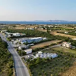 Modern With Garden, Near - El Greco No 2 Apartment Tigkaki (Kos)
