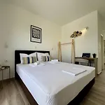 Apartment Modern With Garden, Near - El Greco No 2 *