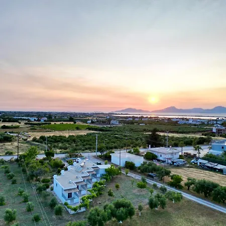 El Greco Apartments In Tigaki, Near The Sea - No 2 Apartment