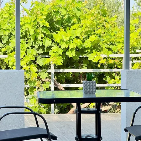 Modern With Garden, Near - El Greco No 2 Tigaki
